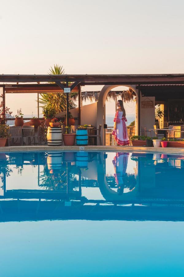 Chrissida Hotel Nea Kydonia  Ngoại thất bức ảnh